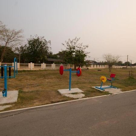 Ratchapreuk Resort Kalasin Ngoại thất bức ảnh