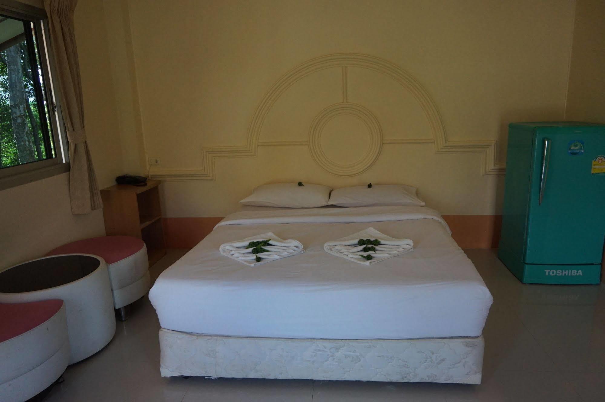 Ratchapreuk Resort Kalasin Ngoại thất bức ảnh